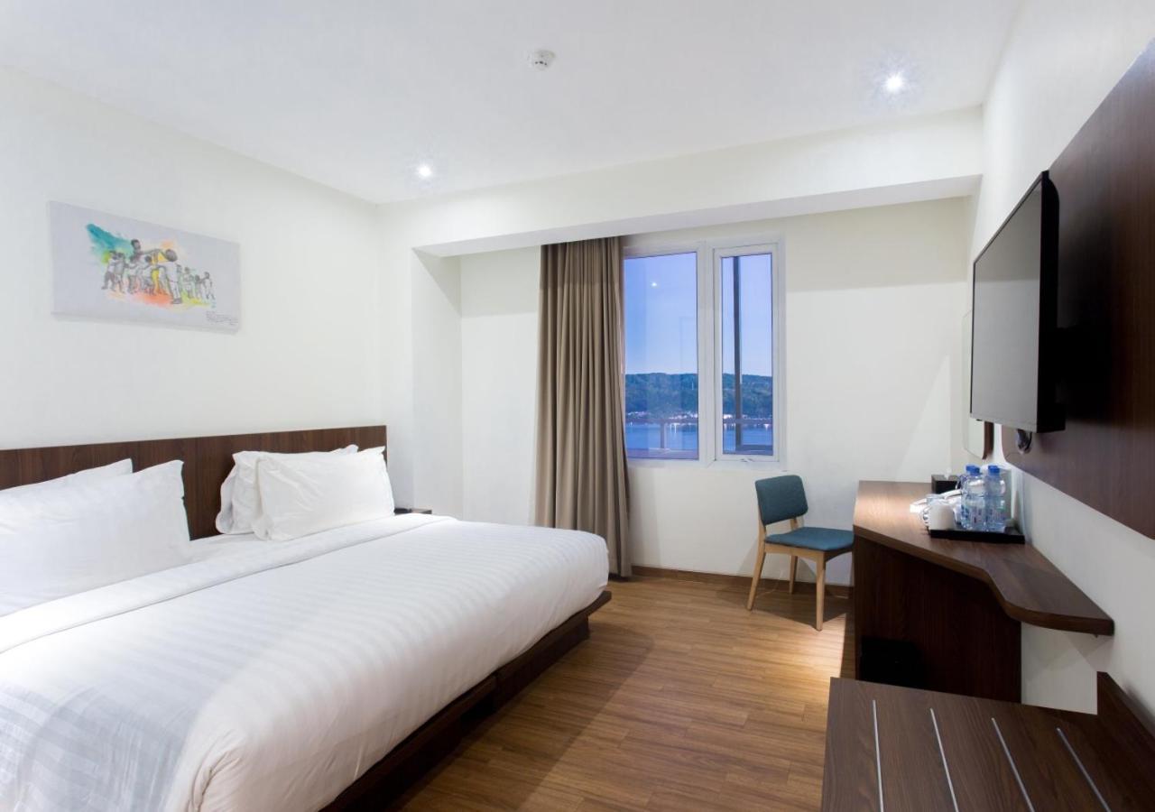 Hotel Santika Premiere امبون المظهر الخارجي الصورة